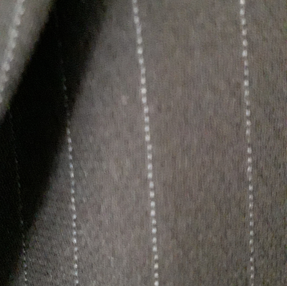 Le Suit Essentials